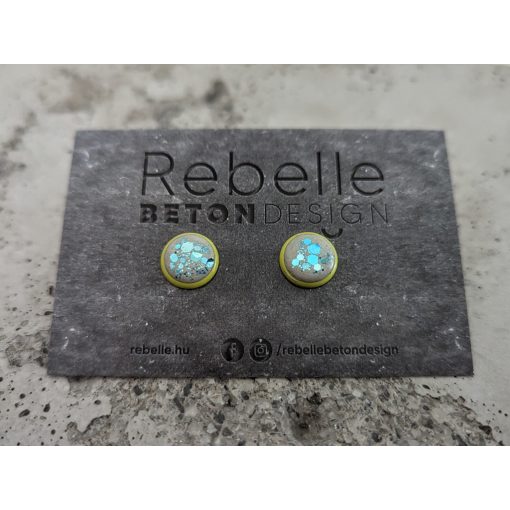 Sárga keretben beton fülbevaló türkíz csillámmal 