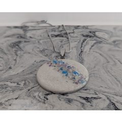 Hasadás - beton nyaklánc