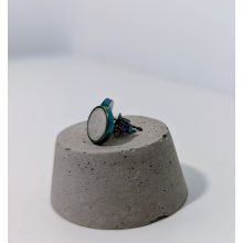 Unisex beton fülbevaló - színes acél kerettel